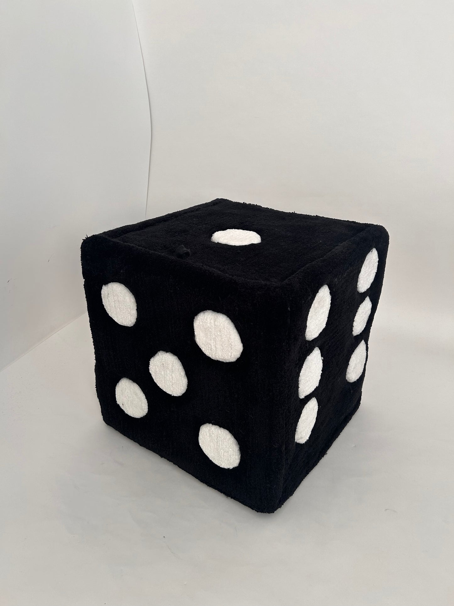 NashTn Dice Ottoman